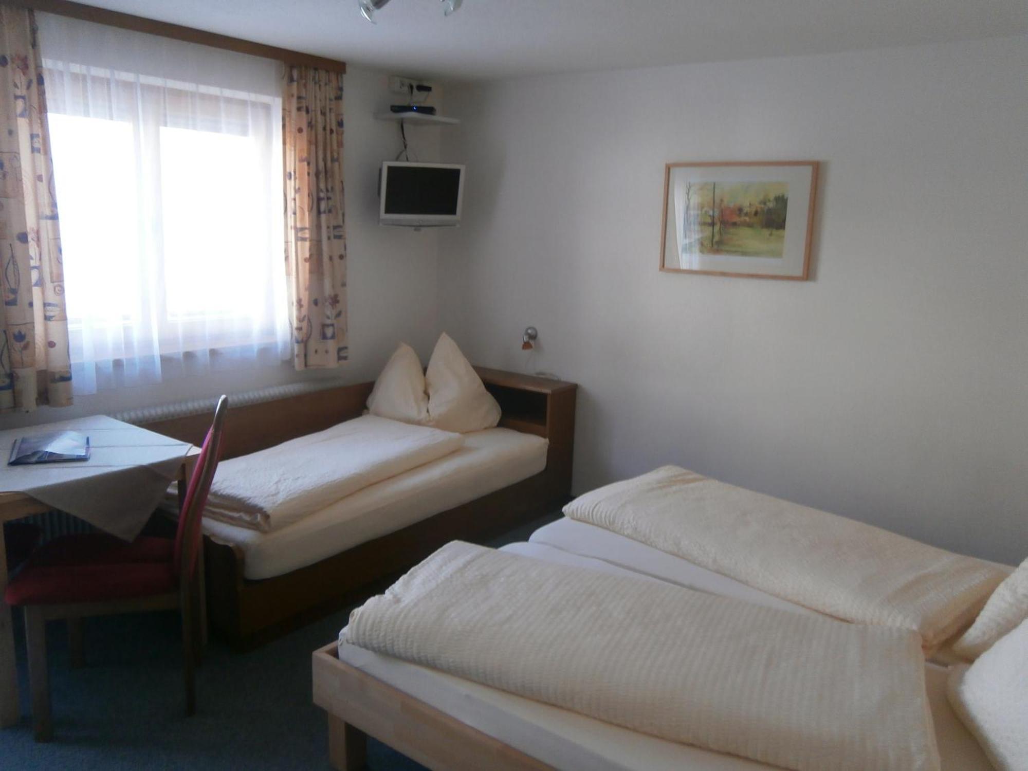 Haus Christopherus Pettneu am Arlberg Quarto foto